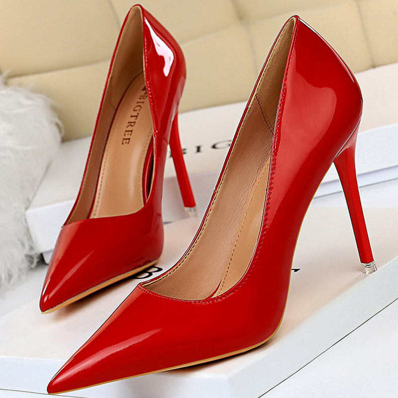 Patent Leather Pump - BIGTREE Туфли из лакированной кожи Женские