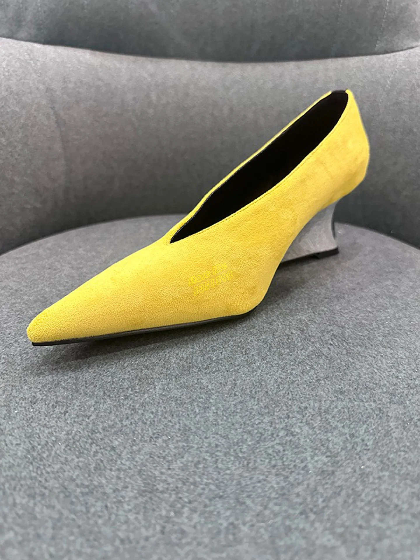 Желтые замшевые туфли-лодочки  – обзор и цена Women'S Shoes Burgundy