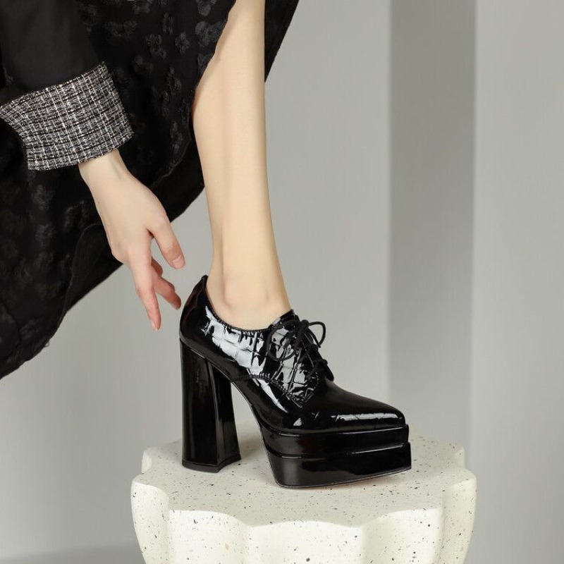Женские туфли на высоком каблу – обзор и цена Patent Leather Pump