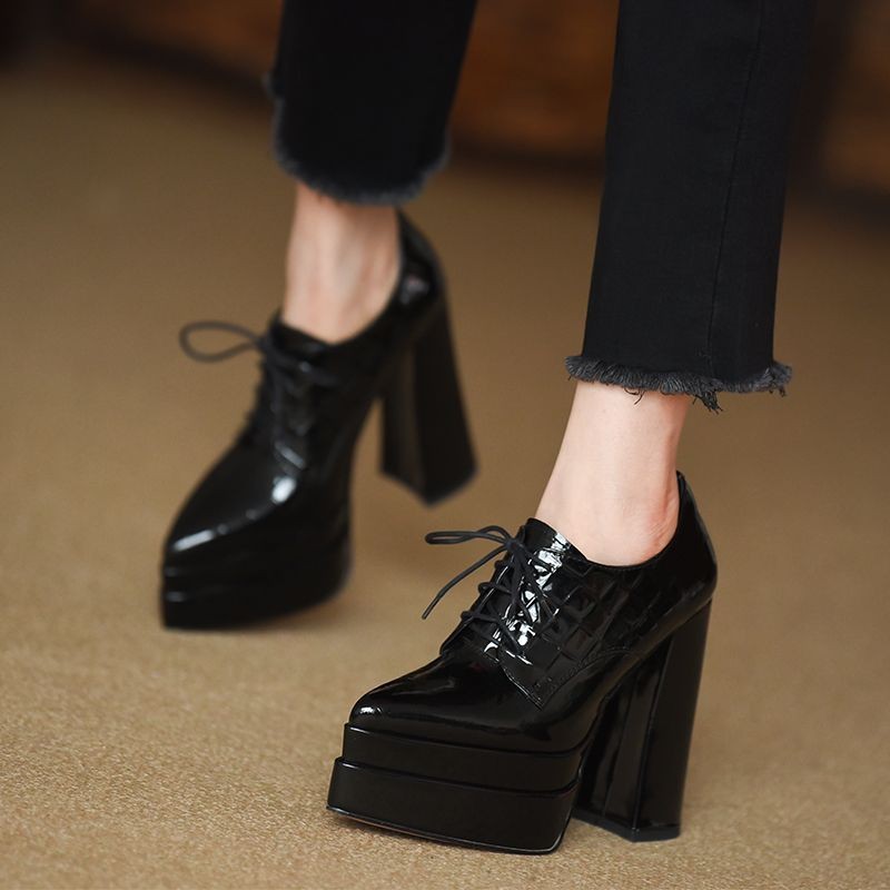 Женские туфли на высоком каблу – обзор и цена Patent Leather Pump