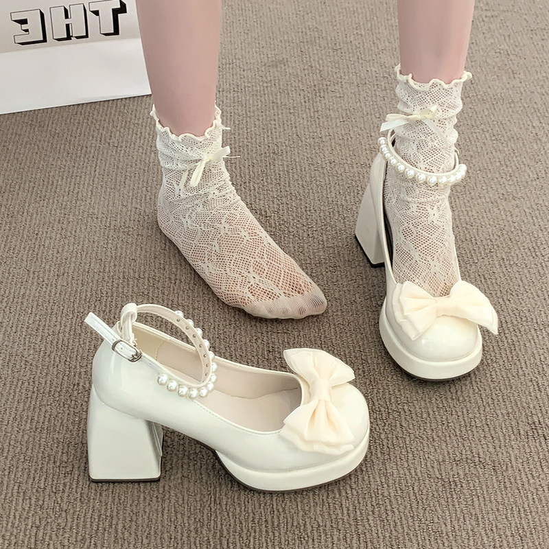 Женские туфли Мэри Джейн из ла – обзор и цена Patent Leather Pump