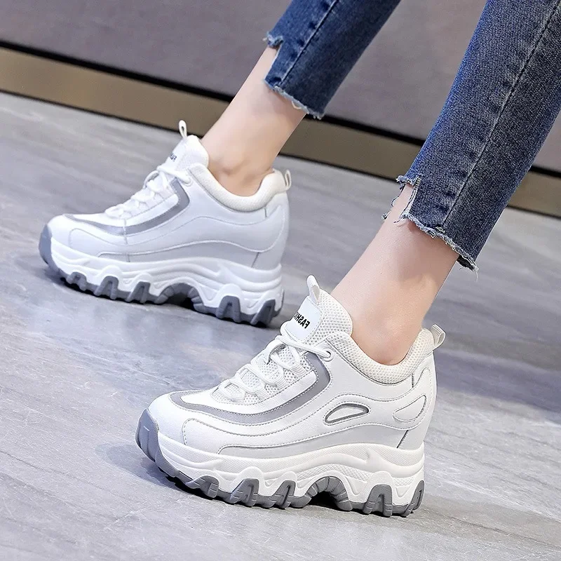 Женская повседневная обувь на  – обзор и цена Wedge Heeled Sneaker
