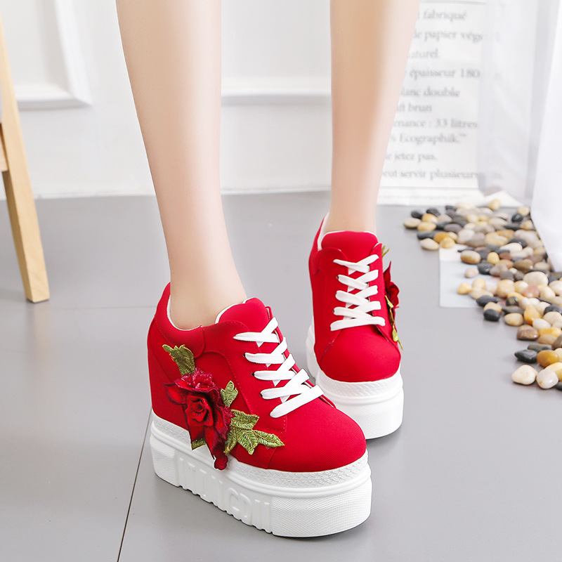 Женские спортивные кроссовки,  – обзор и цена Wedge Heeled Sneaker