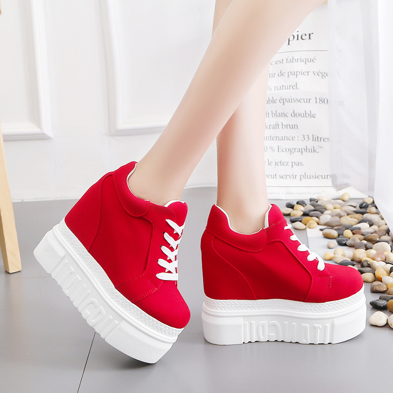 Женские спортивные кроссовки,  – обзор и цена Wedge Heeled Sneaker