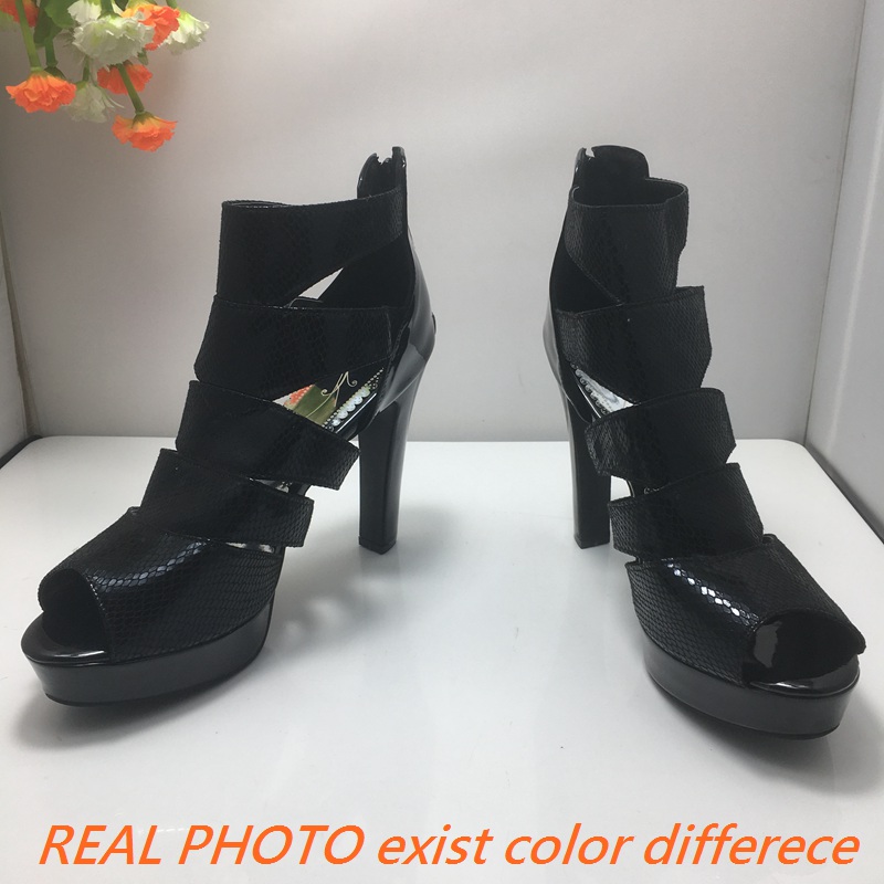 Женские босоножки на массивном – обзор и цена Wedge Heeled Sneaker